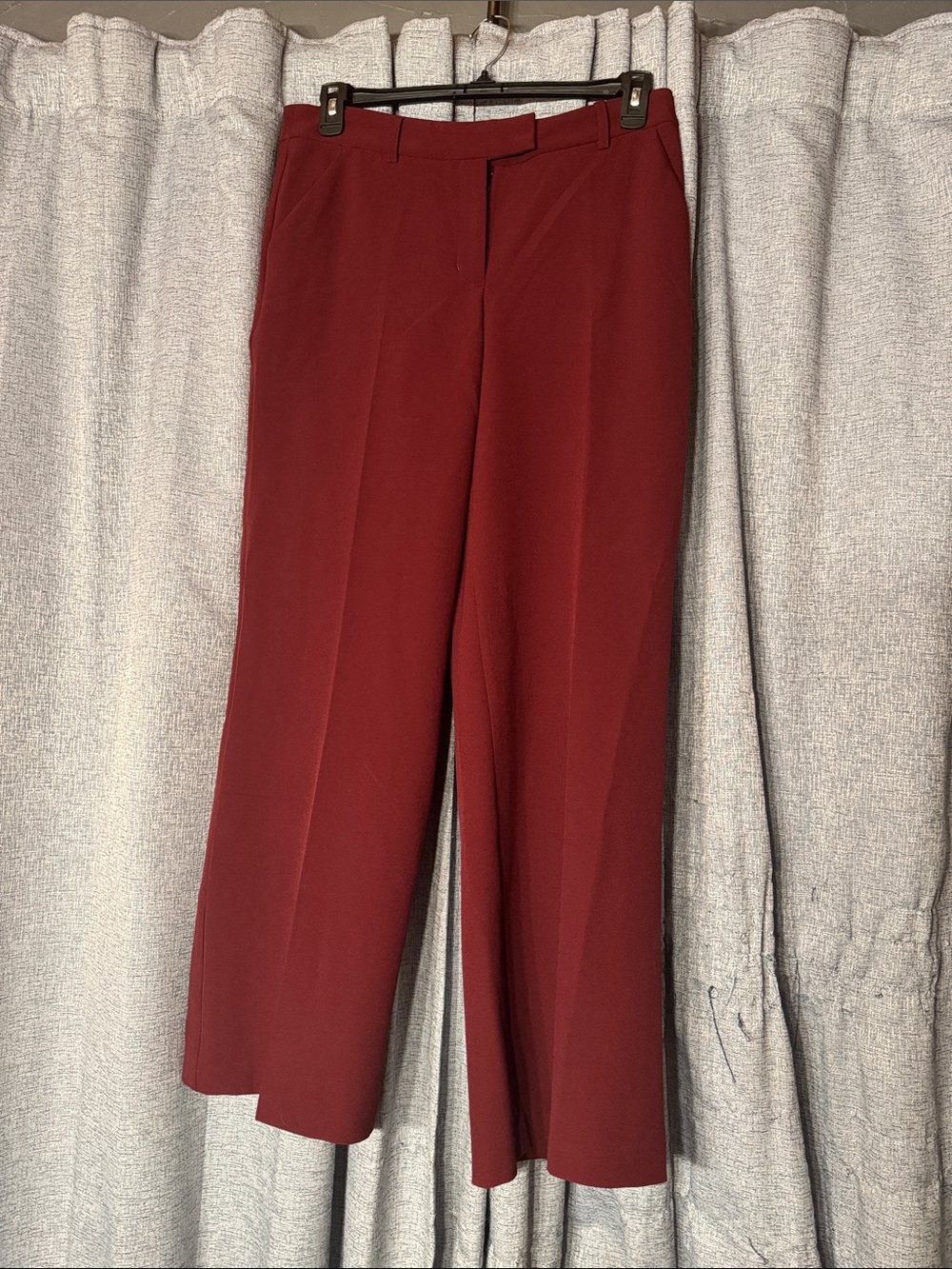 Express “Editor” Women's Wide-Leg Dress Pants in Deep Wine Red